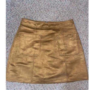 Old Navy tan/brown suede skirt size 6